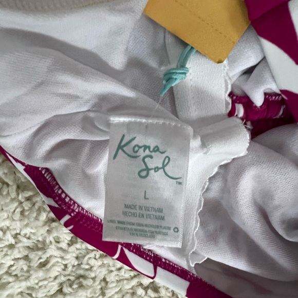 Women’s Large Kona Sol One Piece Floral Swimsuit NWT - Picture 7 of 10